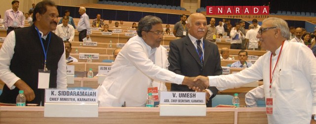 Karnataka Chief Minister Mr Siddaramiah speaking with Chief Minister of Harayana Mr.Bhupinder singh hooda at the Chief Ministers’ Conference on Internal Security, in New Delhi on June 05, 2013. The Minister for Home Mr KJ George and Add Cheif Secretary V.Umesh were also seen in the picture.