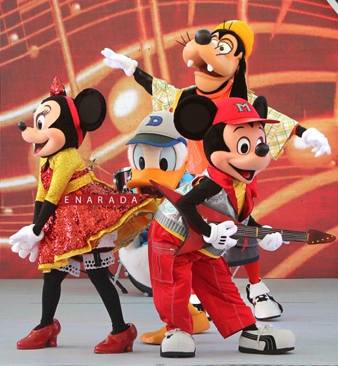 The World's Most Loved Characters (L to R) Minnie Mouse, Donald Duck, Googy and Mickey Mouse, perform at Disney Magic, a super magical show at Oberoi Mall in Mumbai, India on June 6, 2013. Mickey and friends danced to popular Bollywood songs such as 'All is Well', Disco Deewane and Auntyji'. (Sherwin Crasto/SOLARIS IMAGES)